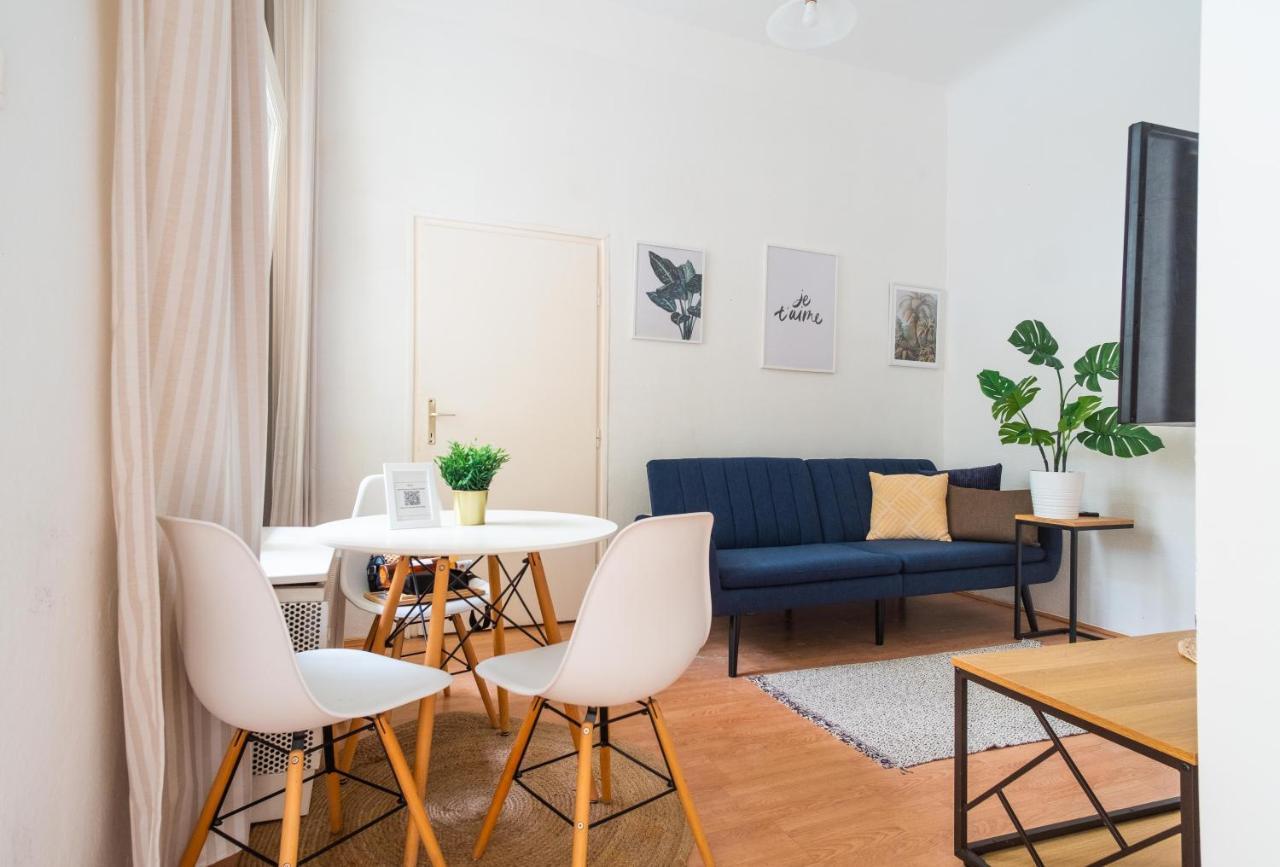 Very Central 1-Br Apt With Patio Apartment Будапеща Екстериор снимка